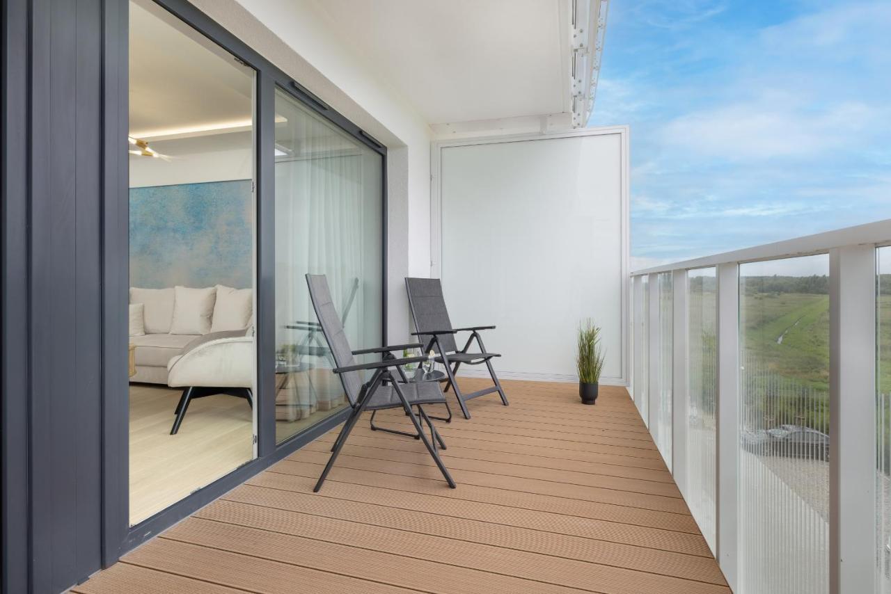 Polanki Aqua Apartment With Parking By Renters Prestige Kołobrzeg Kültér fotó