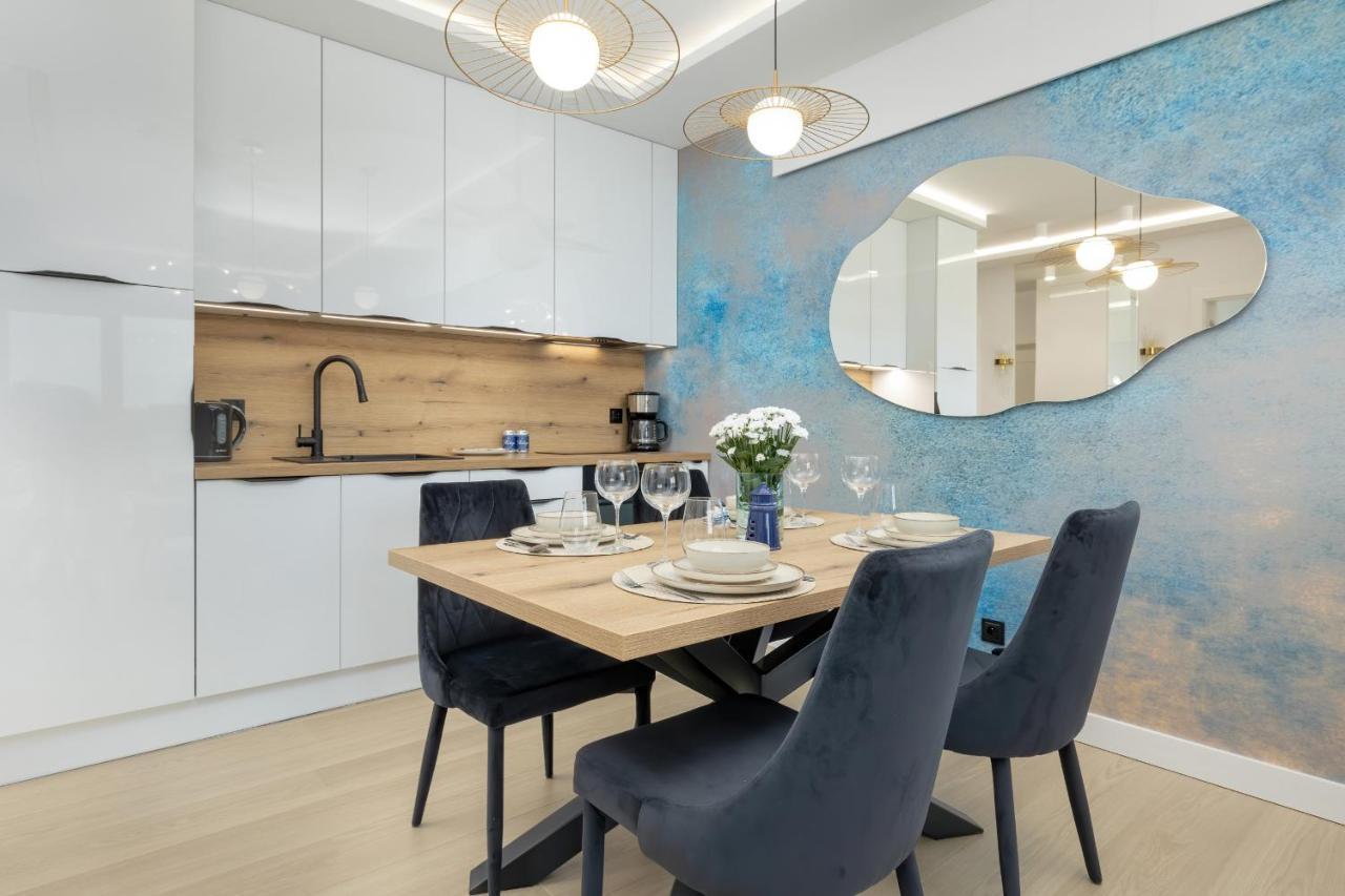 Polanki Aqua Apartment With Parking By Renters Prestige Kołobrzeg Kültér fotó